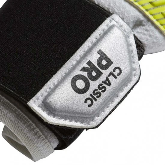 Adidas Classic Pro Goalkeeper Gloves Best Price Adidas Classic Pro Goalkeeper Gloves Best Price -Football Shop a12 121 2 550x550 1
