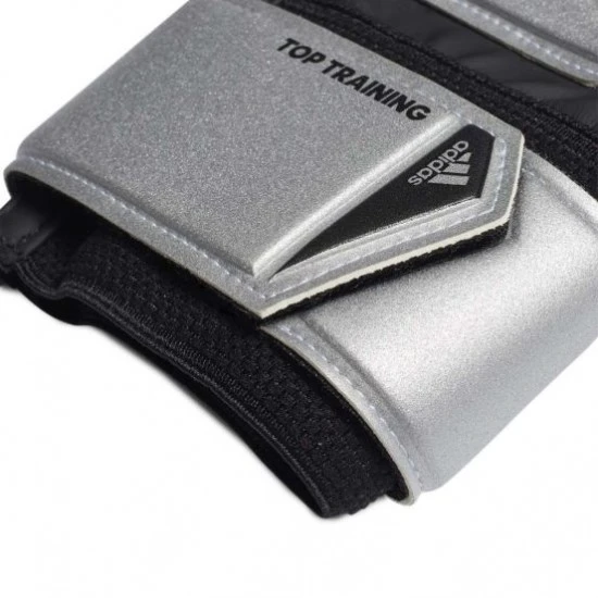 Adidas Predator Top Training Goalkeeper Gloves Best Price Adidas Predator Top Training Goalkeeper Gloves Best Price -Football Shop a12 122 1 550x550 1